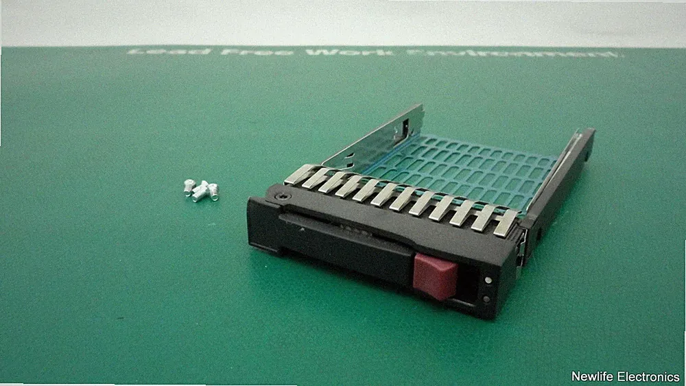 HP 371593-001 2.5 in. Hard Drive Tray (Includes Mounting Screws)